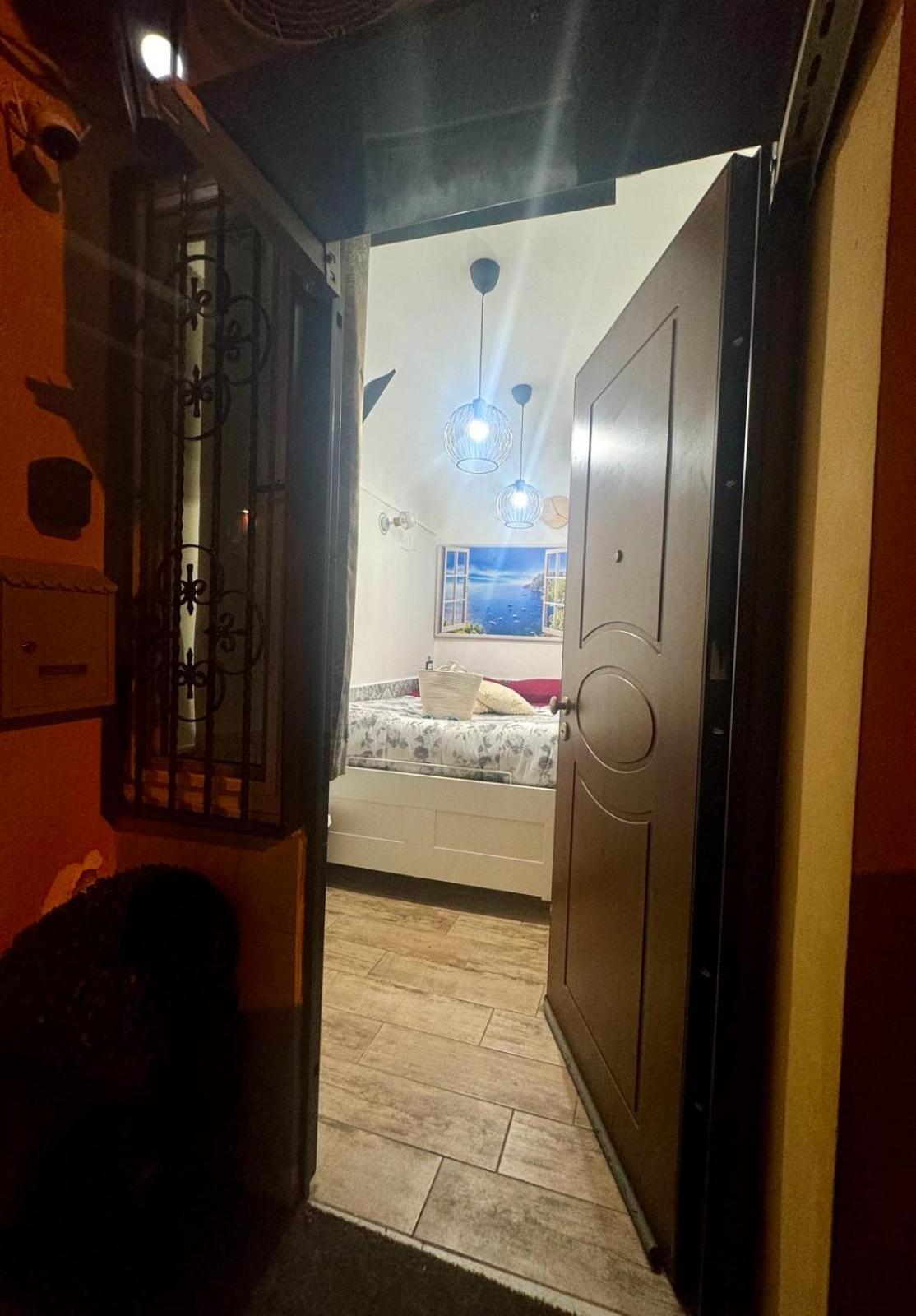 Casina Via Foria Bed & Breakfast Napoli Exterior foto